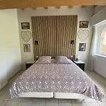 Bed & Breakfast Aux Ecuries Du Chateau *