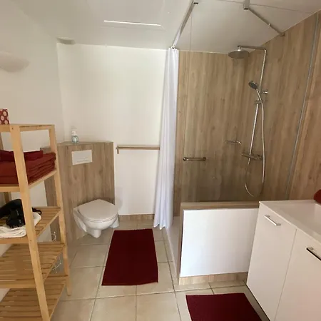 D'hotes Aux Ecuries Du Chateau Contremoulins