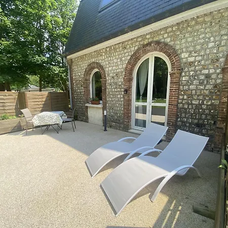 Aux Ecuries Du Chateau * Contremoulins