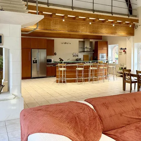 Bed & Breakfast D'hotes Aux Ecuries Du Chateau